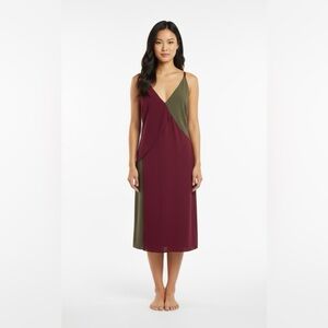 NEW TOME Collective V-Neck Colorblock Slip Maxi Dress Burgundy Women’s Sz 8